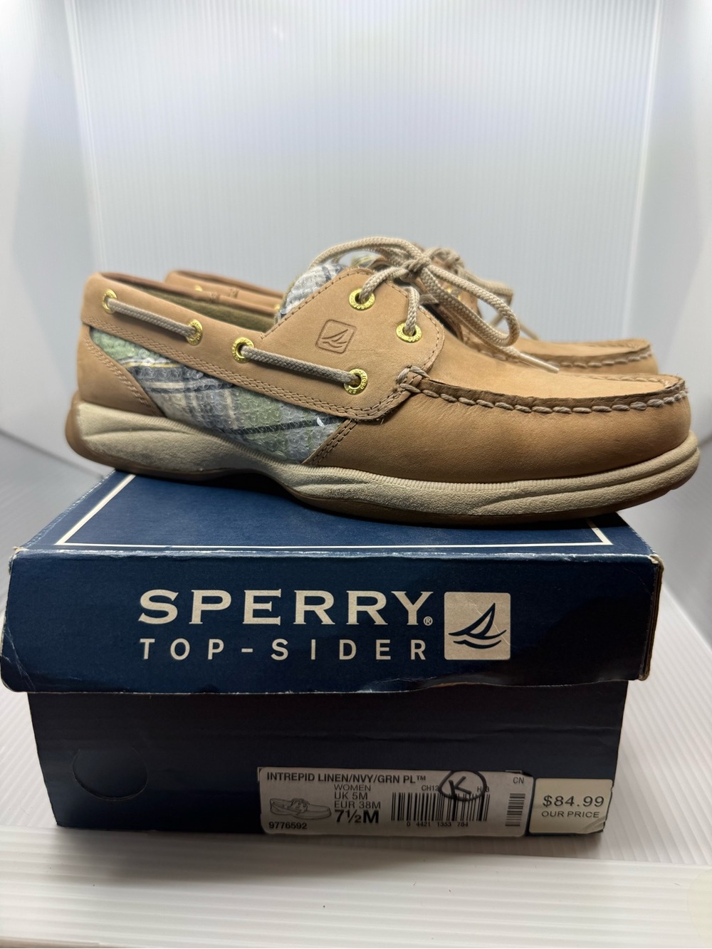 Sperry woman’s Tan Leather Boat Shoes with Linen/Navy/Green Accents
